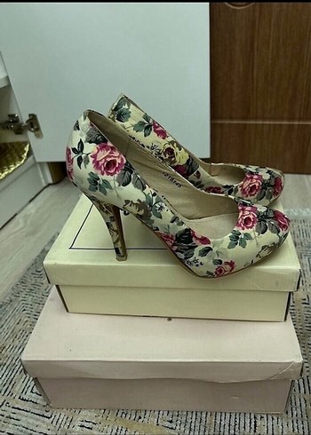 Çiçek Desenli Pastel Renkli Stiletto - Görsel 3
