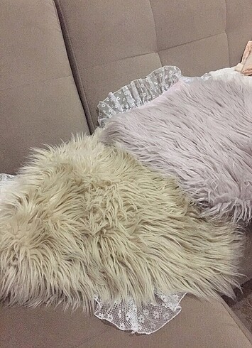 Madame coco tüylü peluş kırlent kılıfı