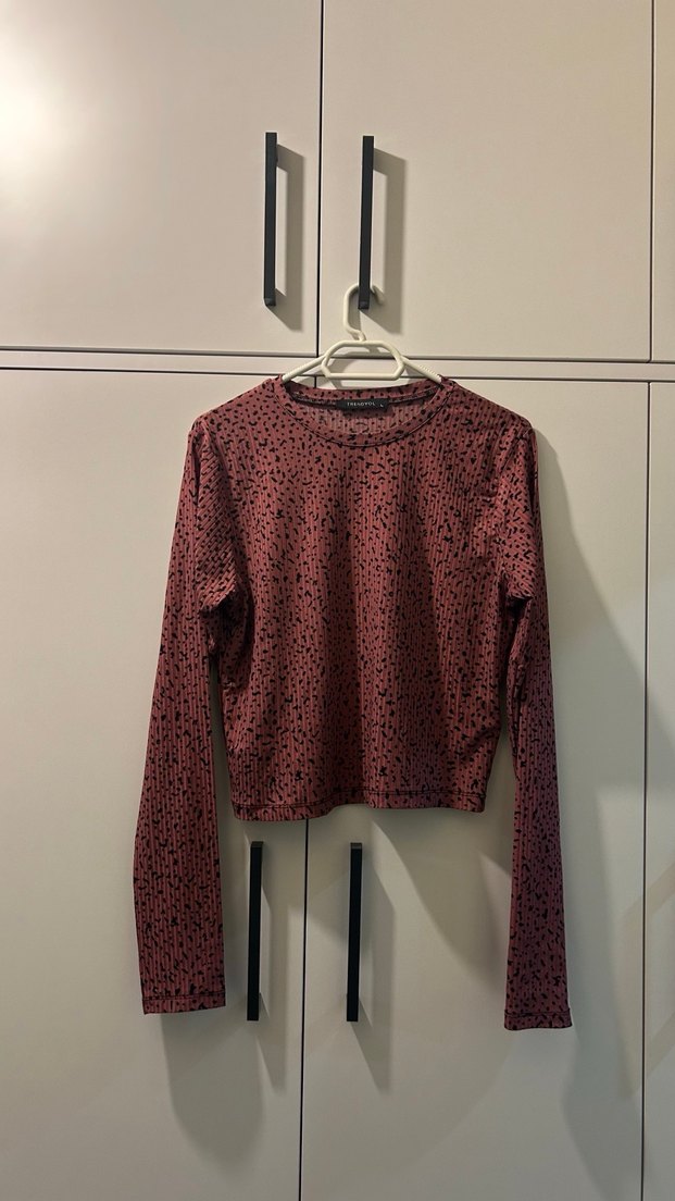 Burgundy Yılan Desenli Uzun Kollu Bluz - Görsel 2