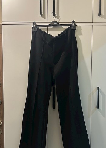 Siyah Midi Kadın Kumaş Pantolon - Görsel 2