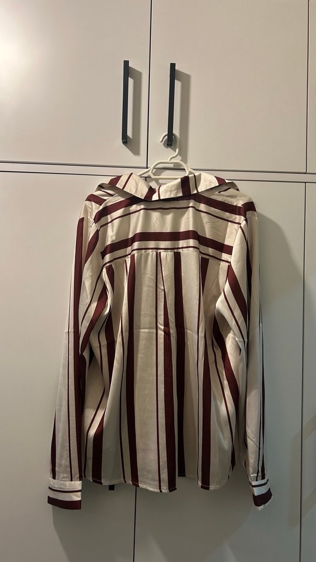 Bordo Çizgili Düğmeli Kadın Gömlek - Görsel 4