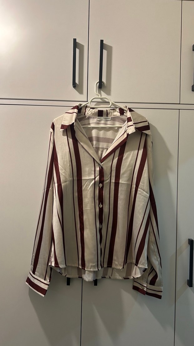 Bordo Çizgili Düğmeli Kadın Gömlek - Görsel 2