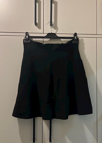 Siyah Pilili Mini Etek - Görsel 4