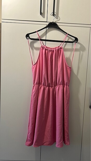 LC Waikiki Pembe askılı elbise