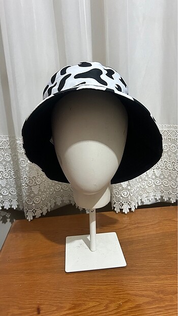 Dalmaçyalı şapka
