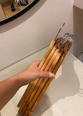  Beden Parlak Ahşap Askılık