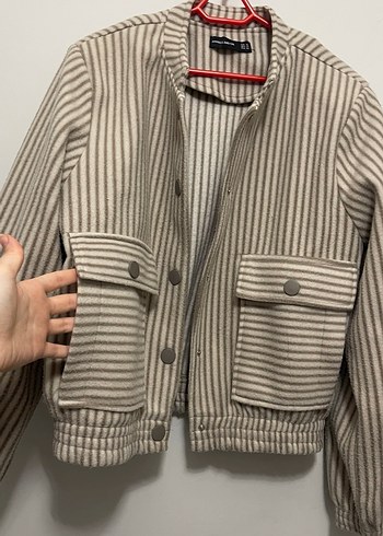 Düğmeli Bej Gri Çizgili Kadın Ceket - Görsel 2