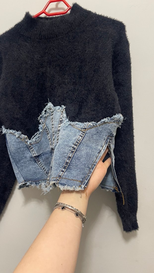 Siyah Triko Denim Detaylı Kadın Kazak - Görsel 2