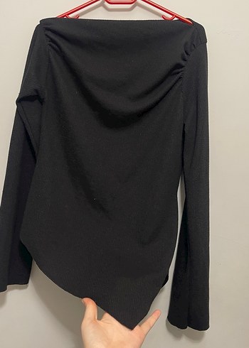 Siyah Drapeli yandan asimetrik  Kadın Bluz - Görsel 3