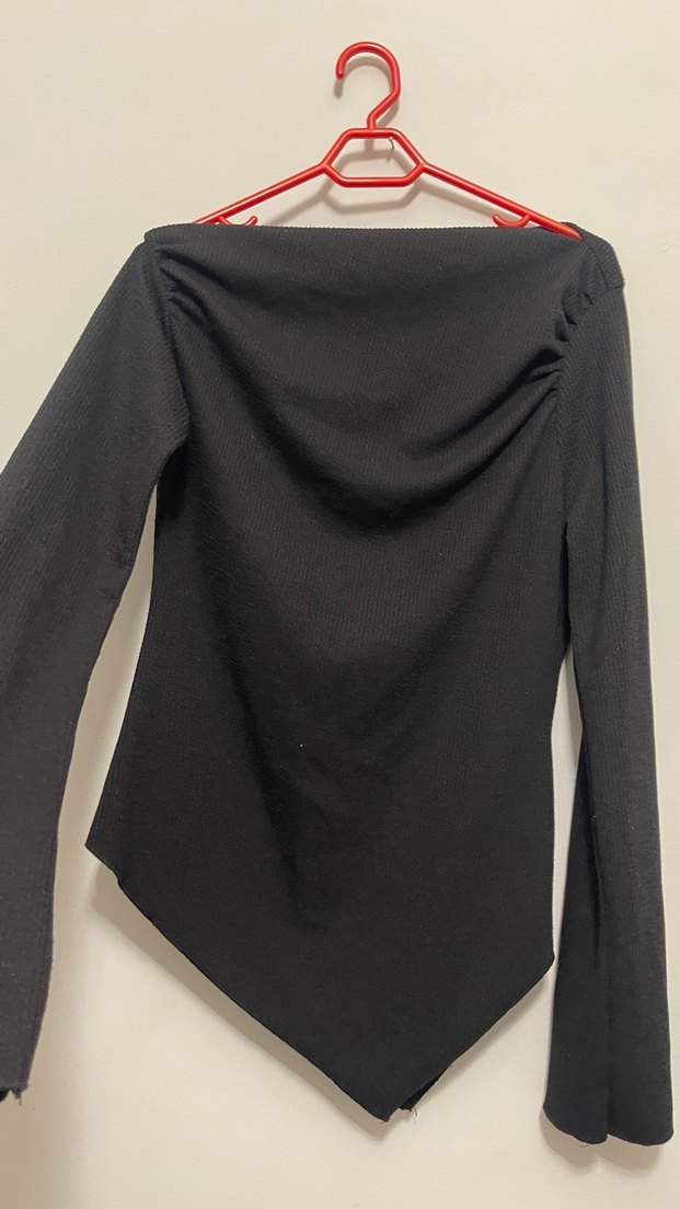 Siyah Drapeli yandan asimetrik  Kadın Bluz - Görsel 2