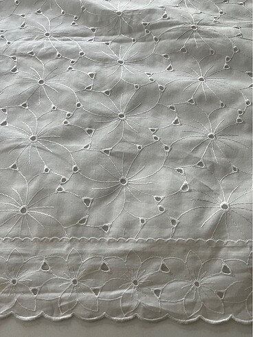 Beden Avrupadan 160x130cm masa örtüsü