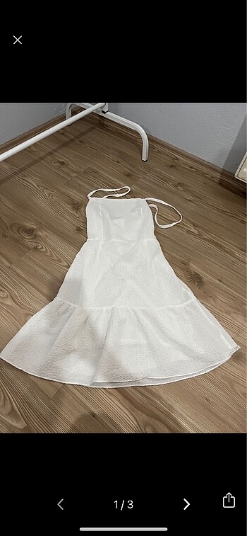 Beyaz mini elbise