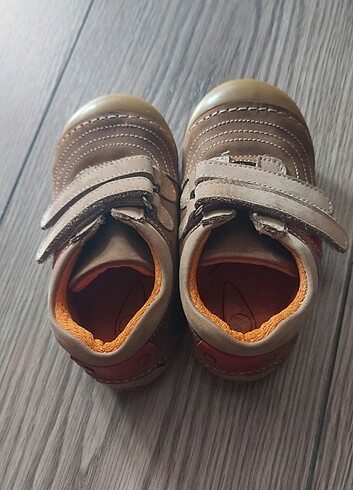 Polaris gerçek deri bebek ayakkabısı
