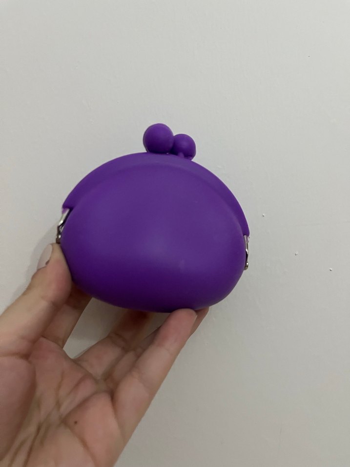 Mor Renkli Kadın Silikon Cüzdan - Görsel 3