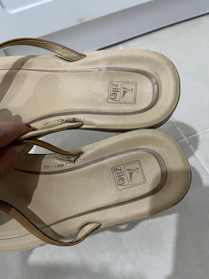 Bej Minimalist Kadın Vintage Terlik - Görsel 3