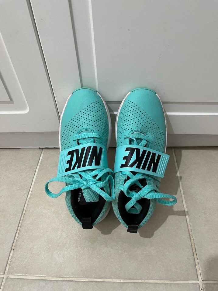 Nike Spor Ayakkabı - Görsel 4