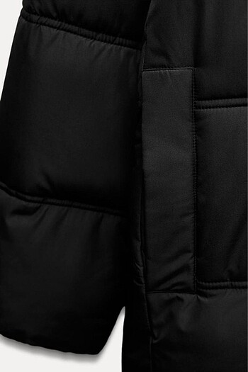 xs Beden siyah Renk ZARA SU VE RÜZGAR GEÇİRMEZ KAPÜŞONLU ANORAK
