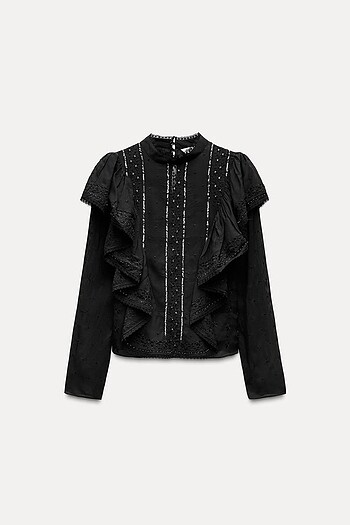ROMANTİK VOLANLI BLUZ ZW COLLECTION