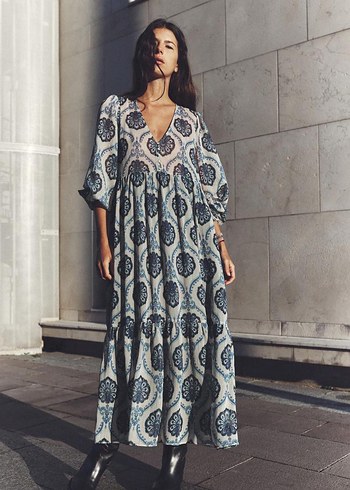 ZARA PARILTILI İPLİKLİ VE DESENLİ ELBİSE - Görsel 4