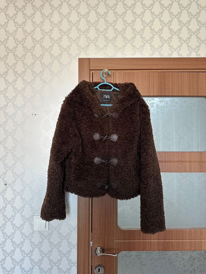 ZARA SUNİ KURK SÜSLÜ DÜĞMELİ CEKET - Görsel 3