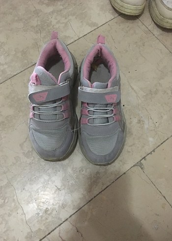 Kız Çocuk Gri Spor Ayakkabı Velcro