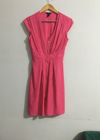Pembe V Yakalı Midi Elbise