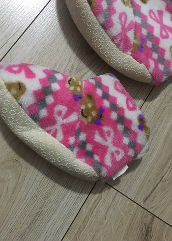 Kız Çocuk Renkli Bağlamalı Desenli Sıcak Terlik - Görsel 2