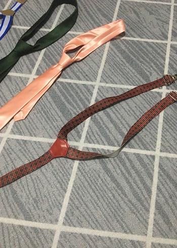 Çocuklar için Çok Renkli Kemer ve Askılar - Görsel 3