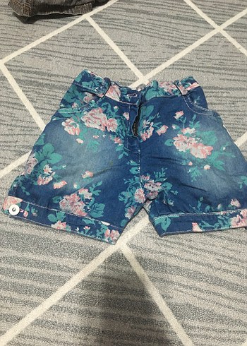 Çiçek Desenli Renkli Kız Denim Şort