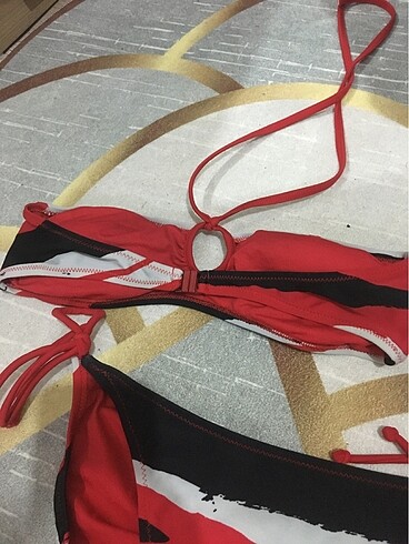 m Beden kırmızı Renk Bikini