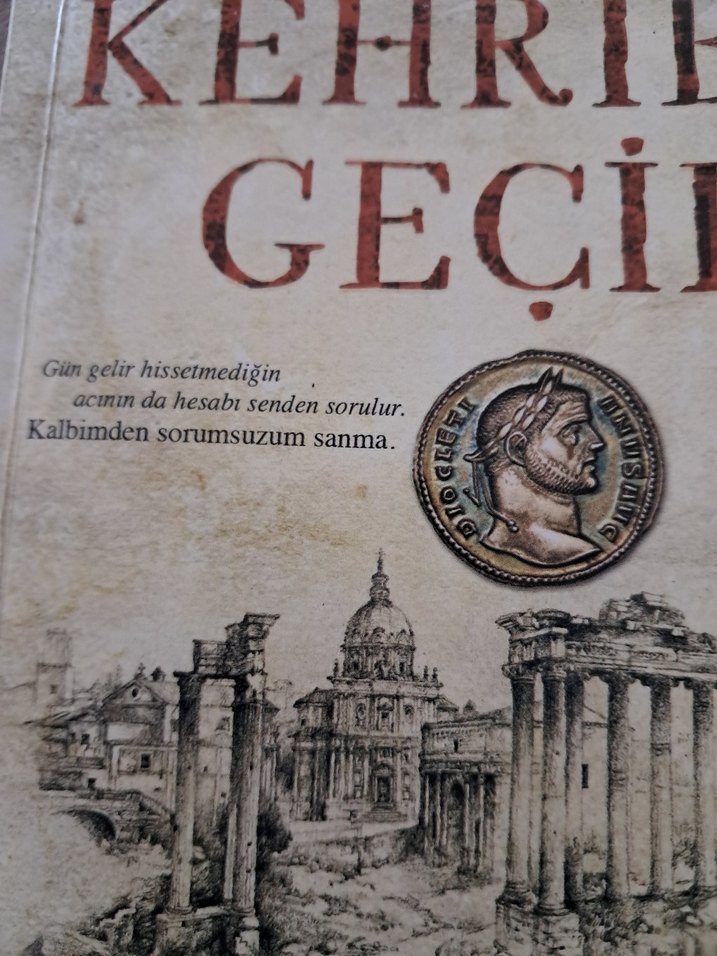 Kehribar Geçidi - Nazan Bekiroğlu - Görsel 3