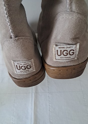 Orijinal  UGG Çizme - Görsel 4
