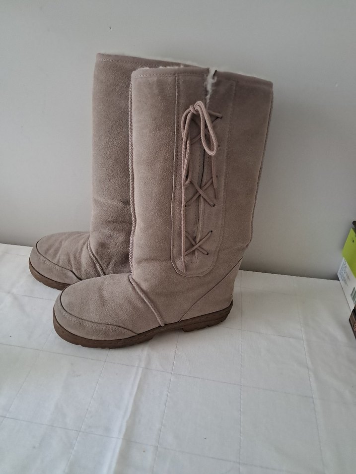 Orijinal  UGG Çizme - Görsel 2