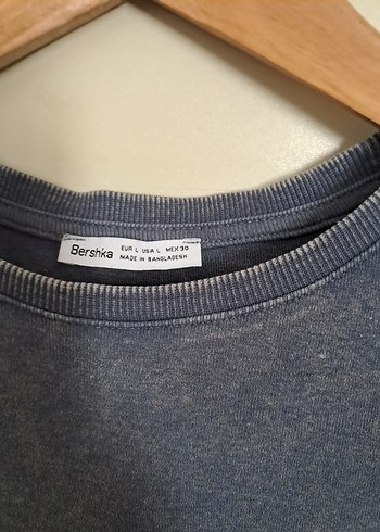 l Beden Bershka Kısa Kollu Denim crop gibi
