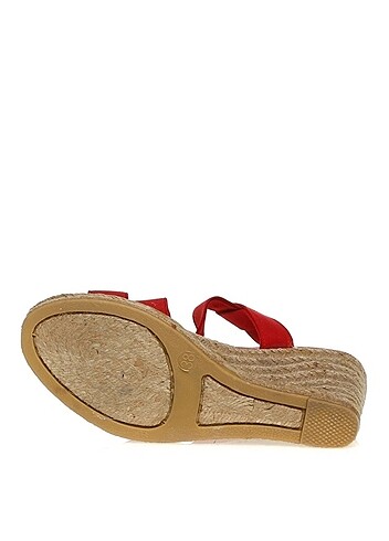 39 Beden T-Box Kırmızı Hasır Sandalet