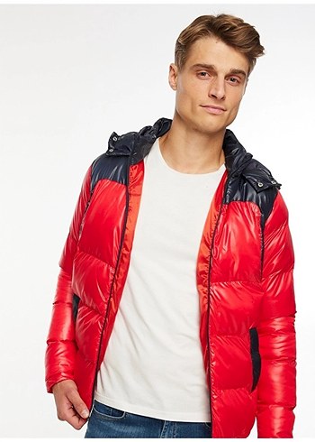 North Face Fabrika Kirmizi Kapusonlu Sisme Mont
