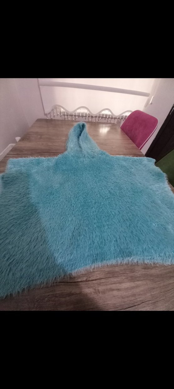 Kız Çocuk Turkuaz Kapüşonlu Ponço - Görsel 2