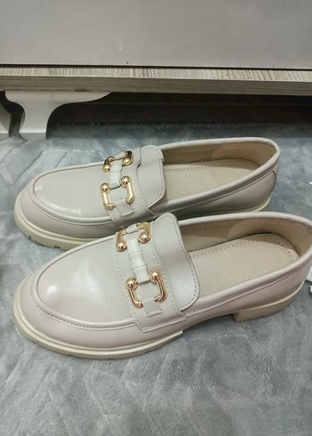 Beyaz Tokalı Kadın Blok Topuklu Loafer - Görsel 2