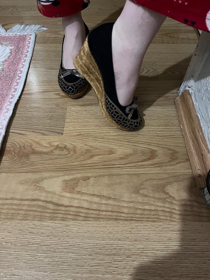 Kahverengi Yılan Desenli Dolgu Topuklu Kadın Ayakkabı - Görsel 2