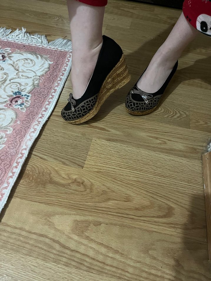 Kahverengi Yılan Desenli Dolgu Topuklu Kadın Ayakkabı - Görsel 3