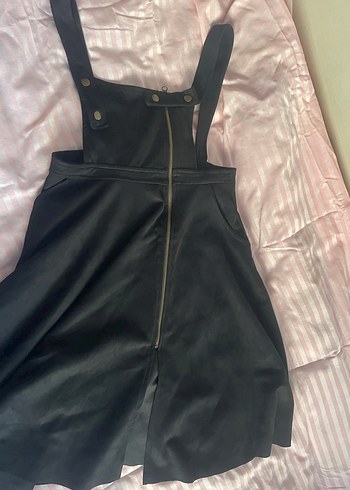 Siyah kadifemsi elbise - Görsel 2