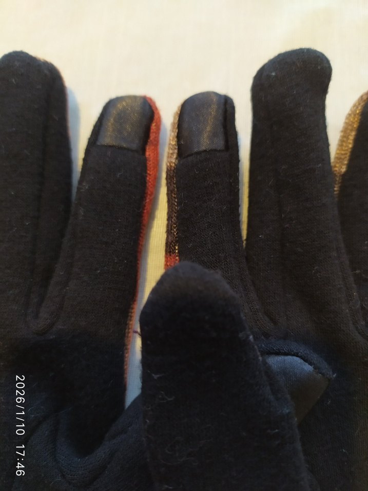 Kahverengi Kareli Tokalı Kadın Eldiveni - Görsel 4