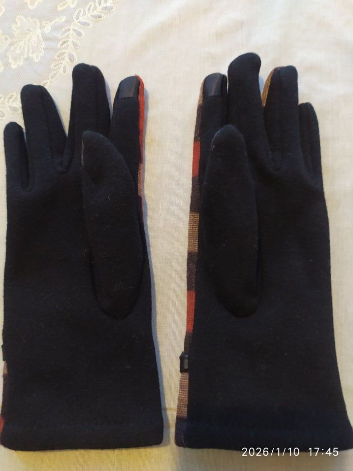 Kahverengi Kareli Tokalı Kadın Eldiveni - Görsel 2