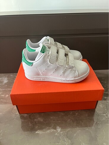 Adidas Adidas 24 numara ayakkabı
