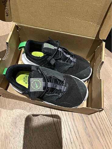 Kız erkek nike spor ayakkabısı