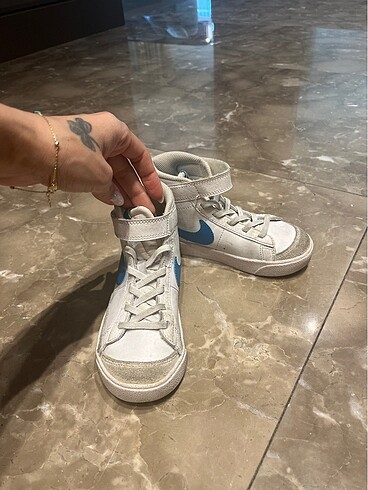 Nike spor ayakkabı