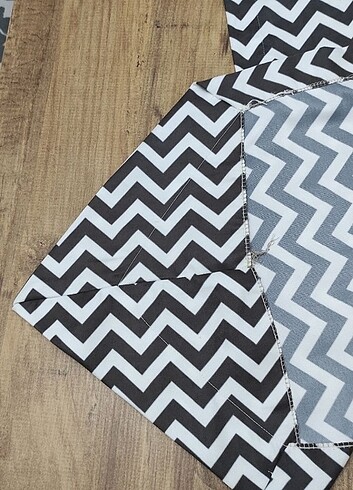 Lc Waikiki Home Runner 