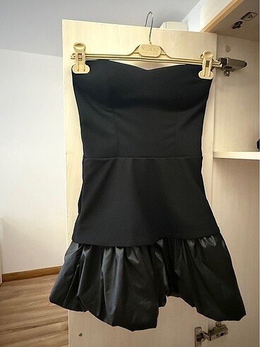 Bershka Mini elbise