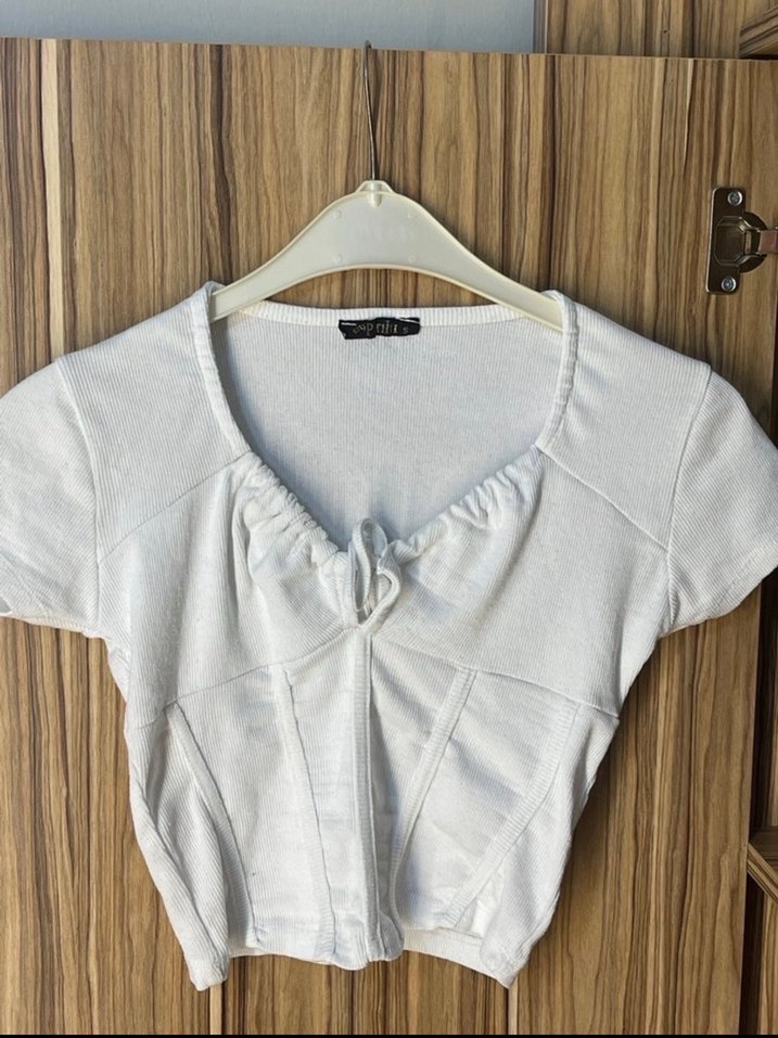 Beyaz Baskılı Kısa Kollu Kadın Tişört - Görsel 4