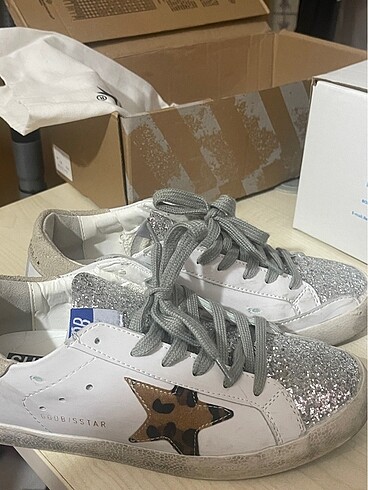Golden Goose Kadın Sneaker